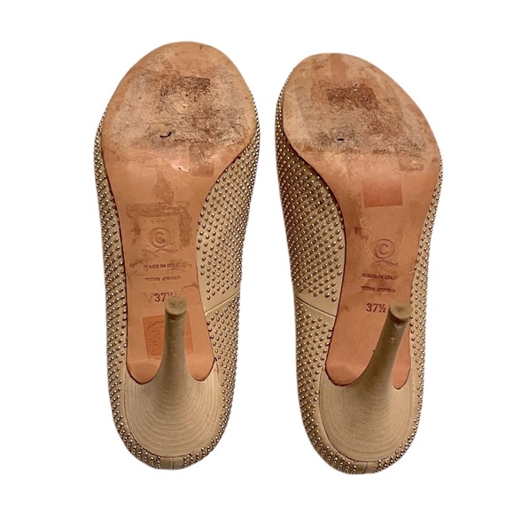Alexander McQueen Nude Studded Heels Size 7.5 👠 - Picture 7 of 9